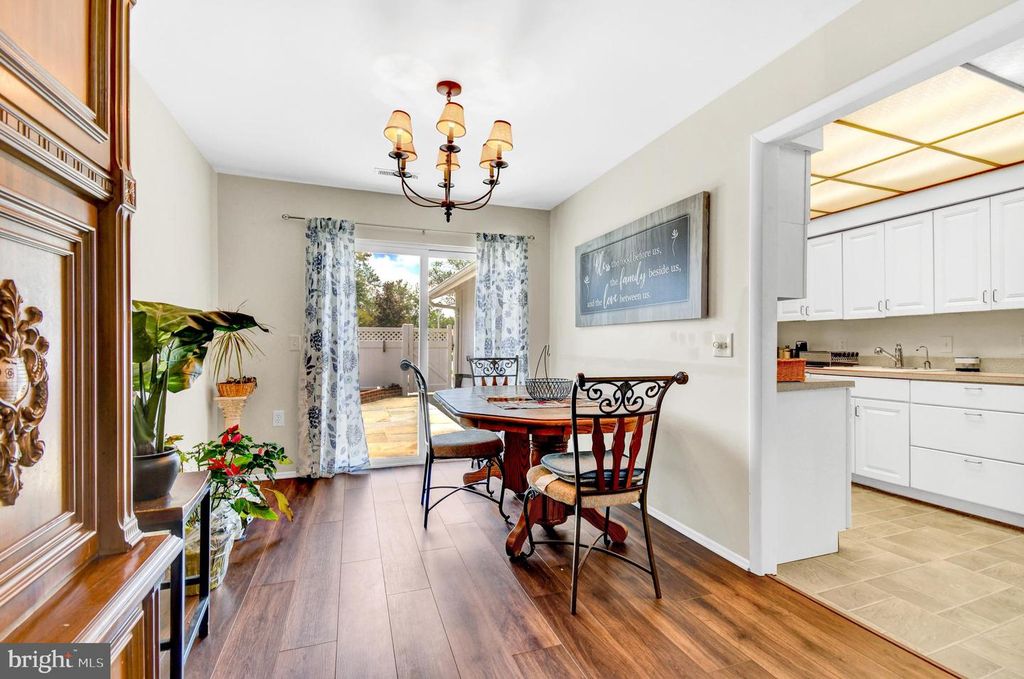 Image 5 of property listing at 15200 HYDE PARK DR #36-A, Silver Spring, MD 20906