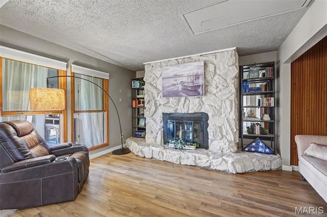 75 Schooner Lane 5, Lake St Louis, MO 63367