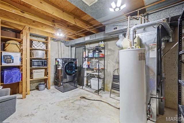 75 Schooner Lane 5, Lake St Louis, MO 63367