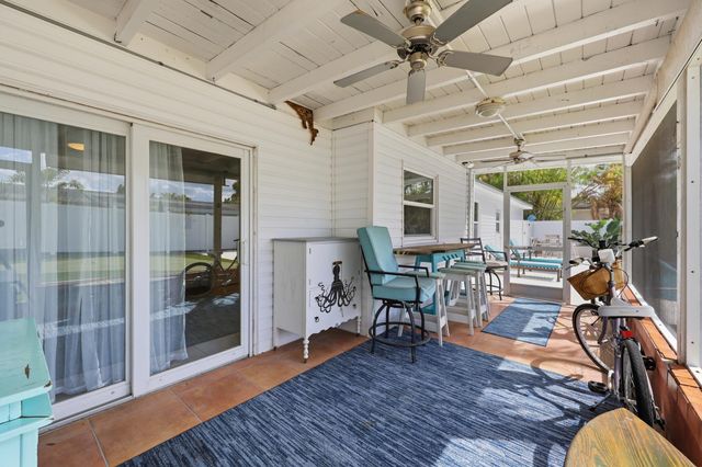 1516 Seabrook Road, Jupiter, FL 33469