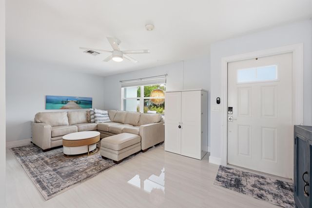 1516 Seabrook Road, Jupiter, FL 33469