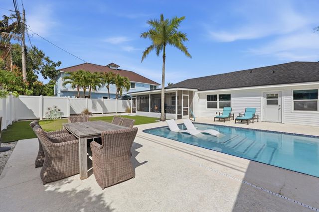 1516 Seabrook Road, Jupiter, FL 33469