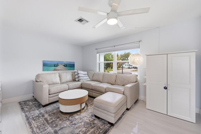 1516 Seabrook Road, Jupiter, FL 33469