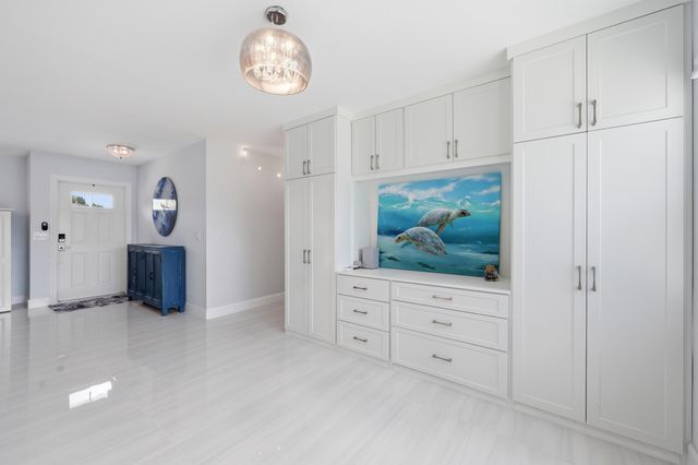 1516 Seabrook Road, Jupiter, FL 33469