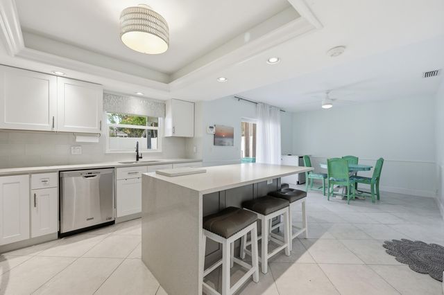 1516 Seabrook Road, Jupiter, FL 33469