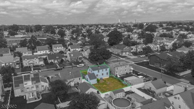 707 Erudo St, Linden City, NJ 07036