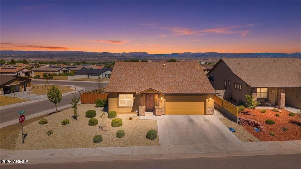 Image 1 of property listing at 559 CROSSBAR Lane, Cottonwood, AZ 86326