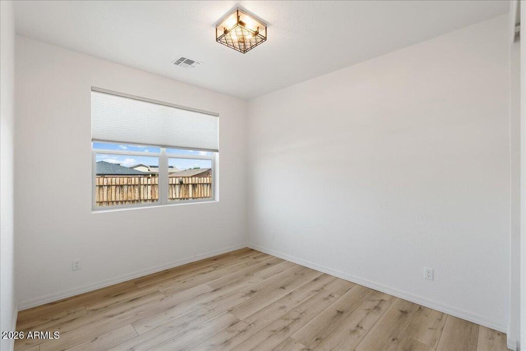 Image 28 of property listing at 559 CROSSBAR Lane, Cottonwood, AZ 86326