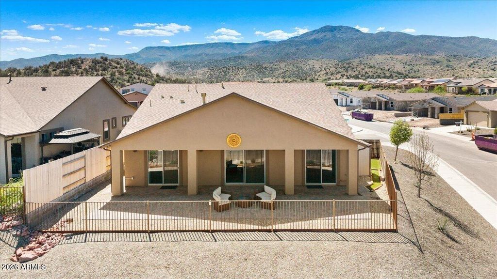 Image 9 of property listing at 559 CROSSBAR Lane, Cottonwood, AZ 86326