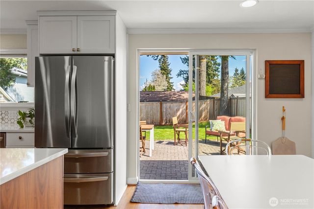 2012 168th Avenue, Bellevue, WA 98008