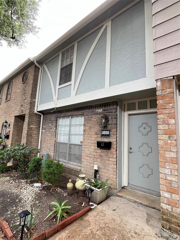 8101 Amelia Road 505, Houston, TX 77055