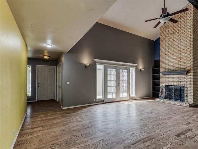 2401 Appleway Street, Edmond, OK 73013
