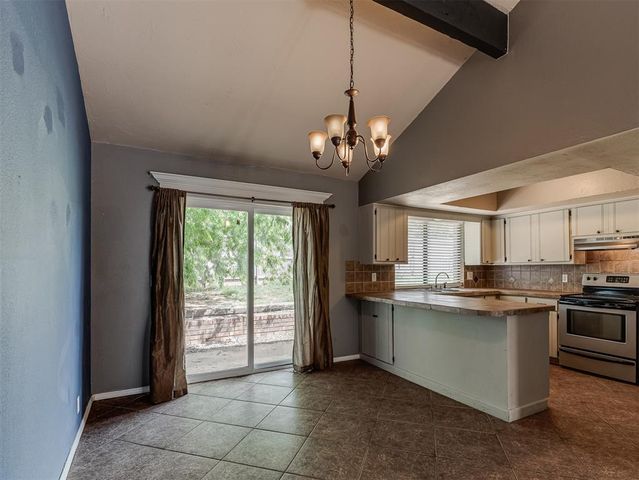 2401 Appleway Street, Edmond, OK 73013