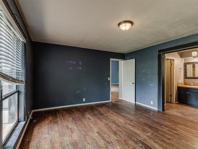 2401 Appleway Street, Edmond, OK 73013
