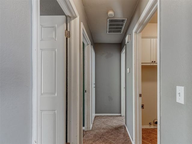 2401 Appleway Street, Edmond, OK 73013