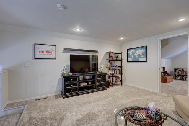 4516 W 27th Street, Joplin, MO 64804