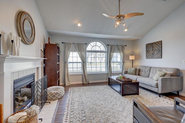 4516 W 27th Street, Joplin, MO 64804