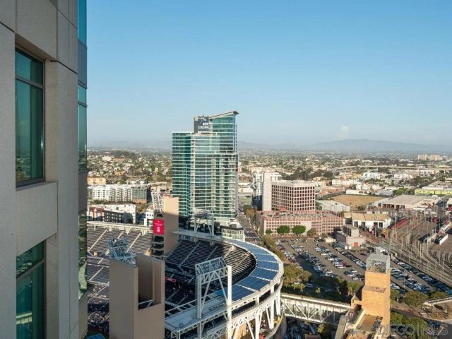 165 6th Ave 2803, San Diego, CA 92101