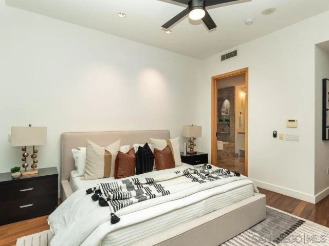 165 6th Ave 2803, San Diego, CA 92101