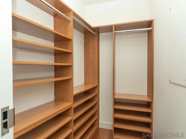 165 6th Ave 2803, San Diego, CA 92101