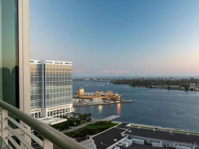 165 6th Ave 2803, San Diego, CA 92101