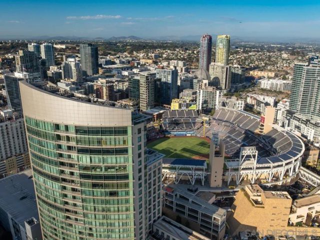 165 6th Ave 2803, San Diego, CA 92101
