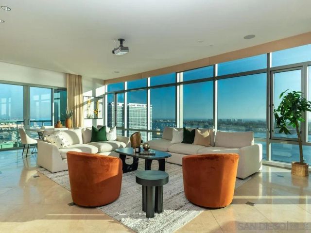 165 6th Ave 2803, San Diego, CA 92101
