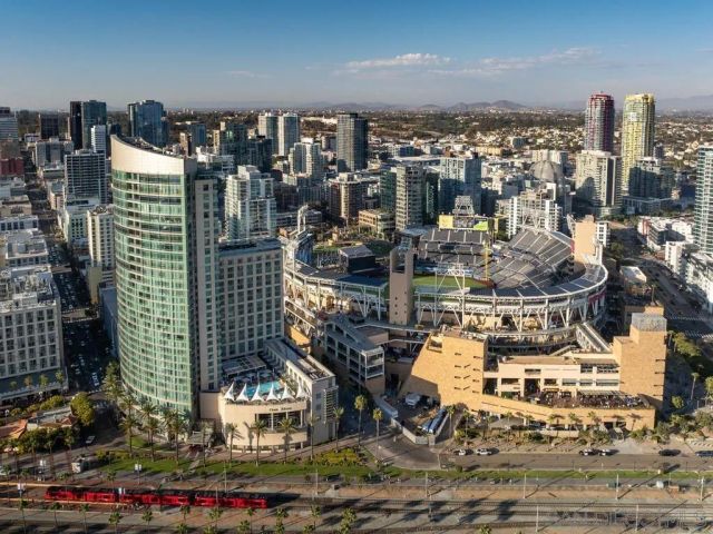 165 6th Ave 2803, San Diego, CA 92101