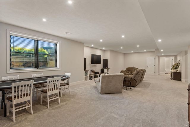 26620 Boulder Crest Court, South Bend, IN 46628