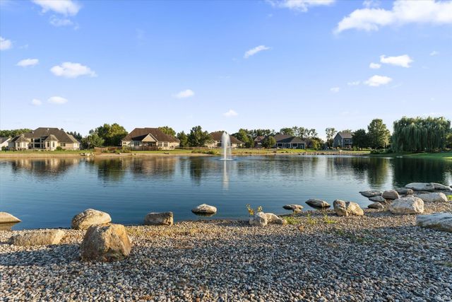 26620 Boulder Crest Court, South Bend, IN 46628