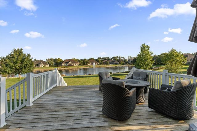 26620 Boulder Crest Court, South Bend, IN 46628
