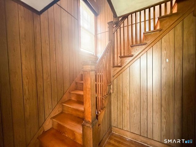 99 Seymour Avenue, West Hartford, CT 06119