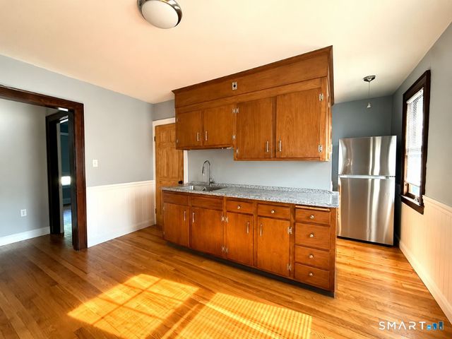99 Seymour Avenue, West Hartford, CT 06119