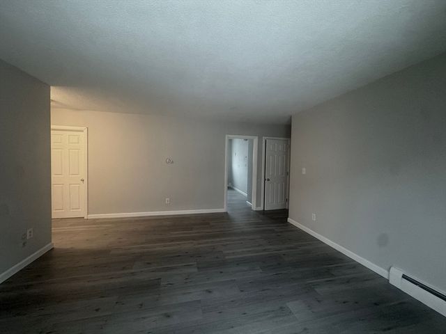 23 Westgate 4, Boston, MA 02132