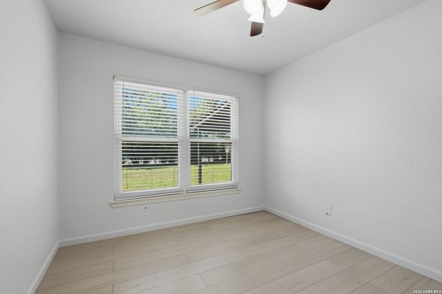258 Antrim Dr, San Antonio, TX 78218
