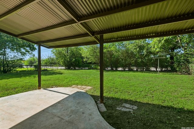 258 Antrim Dr, San Antonio, TX 78218