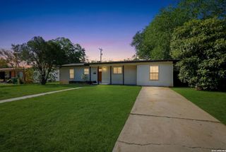 258 Antrim Dr, San Antonio, TX 78218