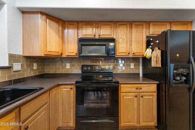 935 W GASCON Road, San Tan Valley, AZ 85143