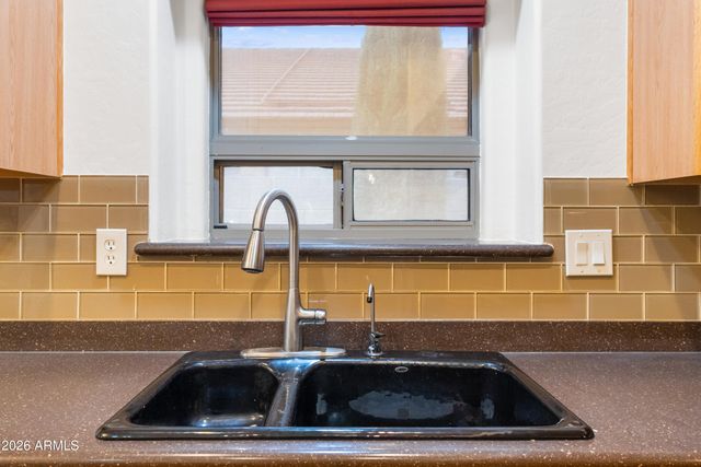 935 W GASCON Road, San Tan Valley, AZ 85143