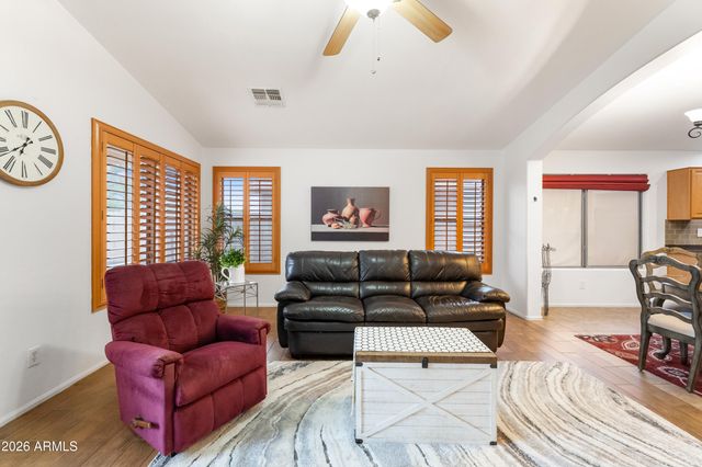 935 W GASCON Road, San Tan Valley, AZ 85143