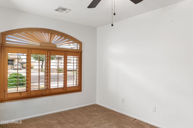 935 W GASCON Road, San Tan Valley, AZ 85143