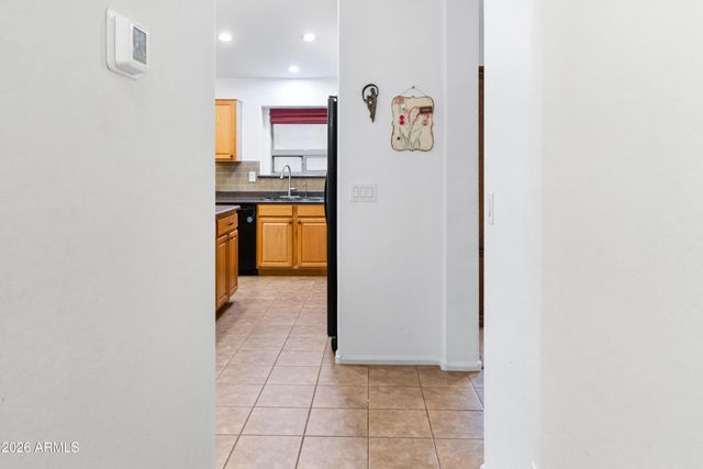 935 W GASCON Road, San Tan Valley, AZ 85143