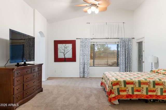 935 W GASCON Road, San Tan Valley, AZ 85143