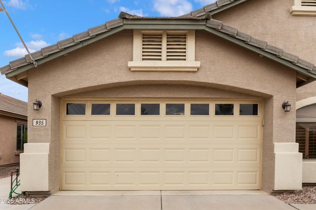 935 W GASCON Road, San Tan Valley, AZ 85143