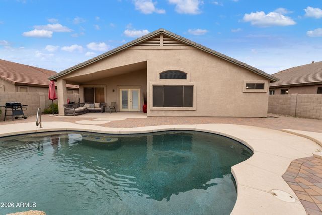 935 W GASCON Road, San Tan Valley, AZ 85143