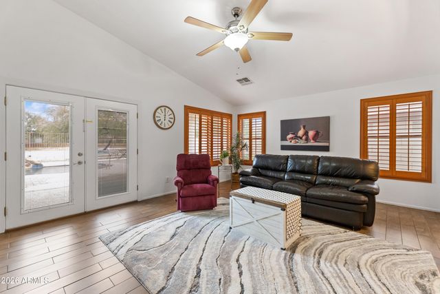 935 W GASCON Road, San Tan Valley, AZ 85143