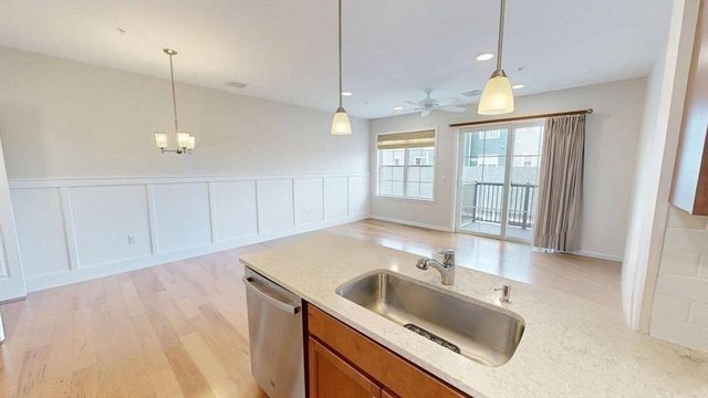 62 Mariners Way 210, Plymouth, MA 02360