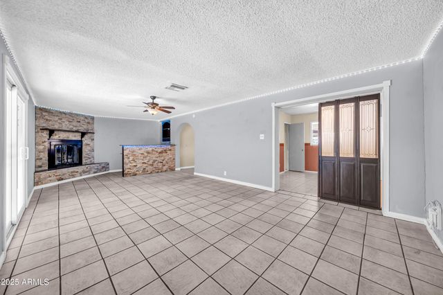 3221 W SELLS Drive, Phoenix, AZ 85017