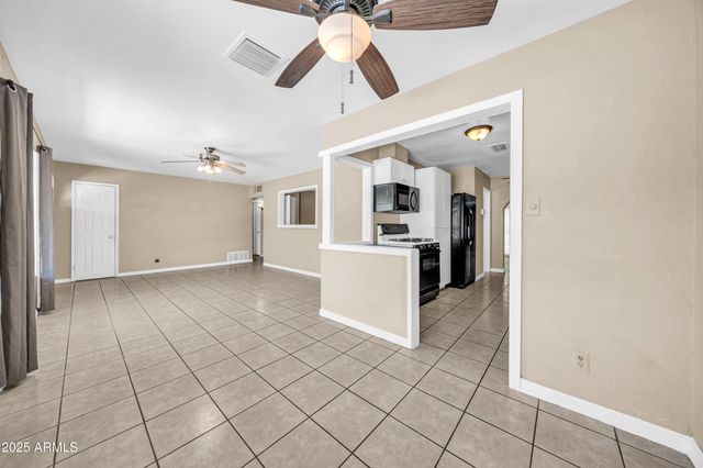 3221 W SELLS Drive, Phoenix, AZ 85017