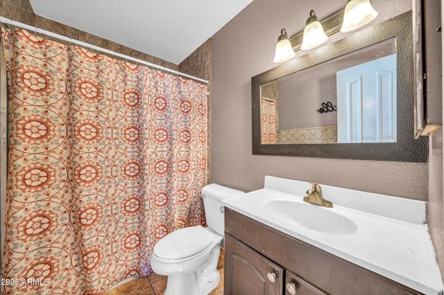 3221 W SELLS Drive, Phoenix, AZ 85017